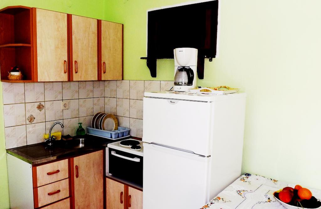 Pefka Studios & Apartments Вурвуру Номер фото
